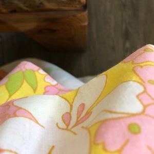 Meet your Posher, Val